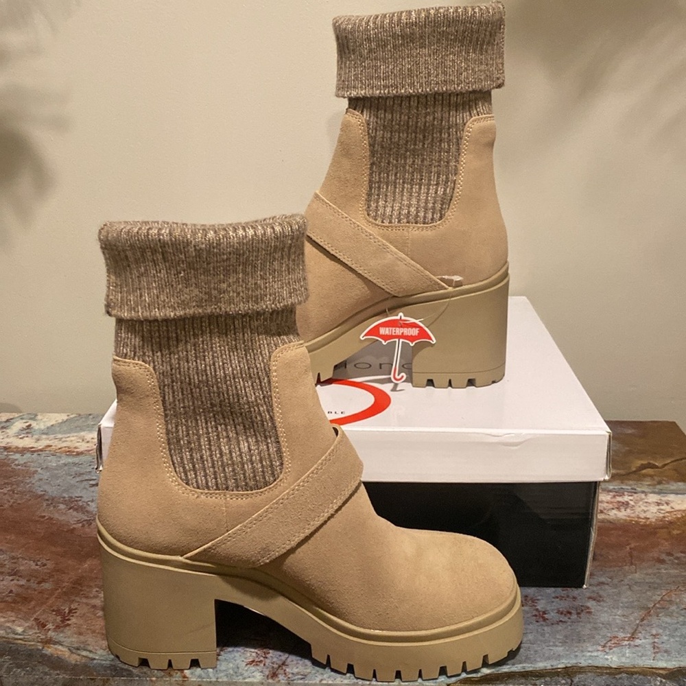NWT Blondo Remi Waterproof Knit Lug Boot Bootie Shoes Sand Suede